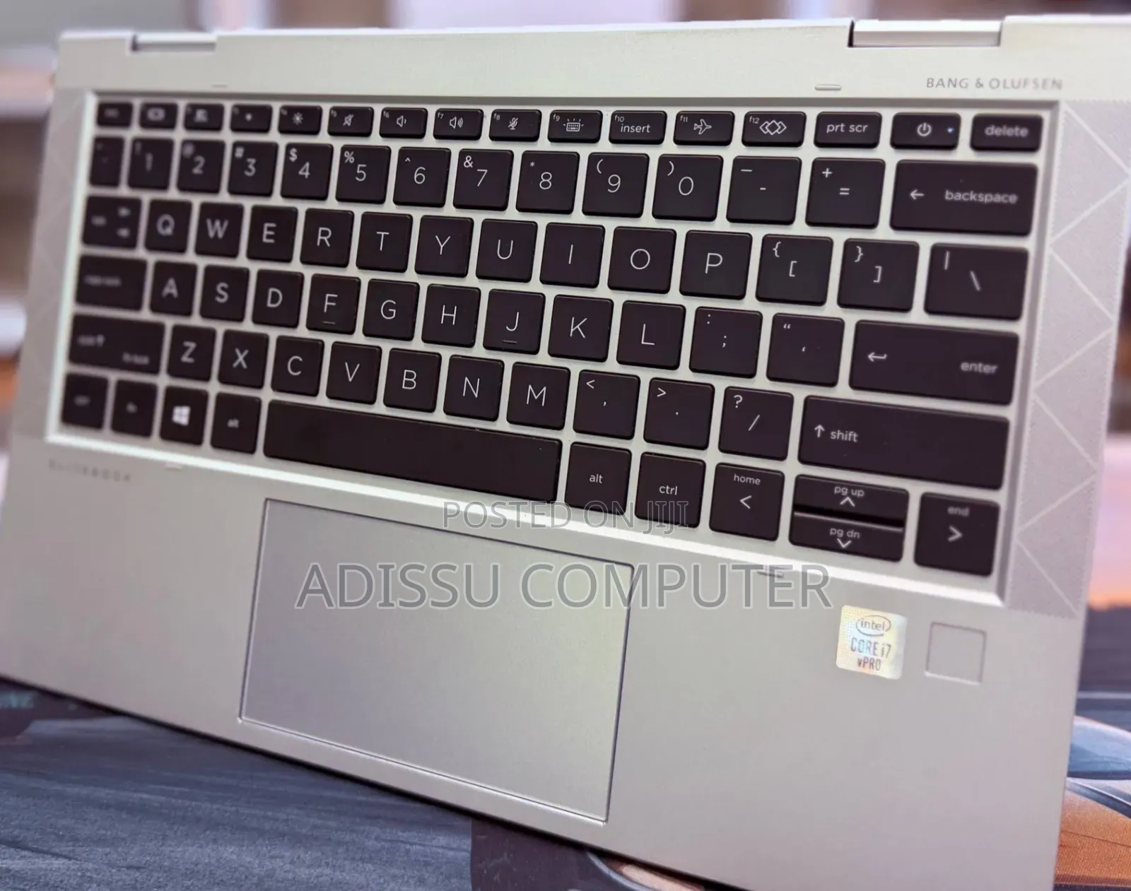 New Laptop HP EliteBook 830 G7 8GB Intel Core i7 SSD 512GB