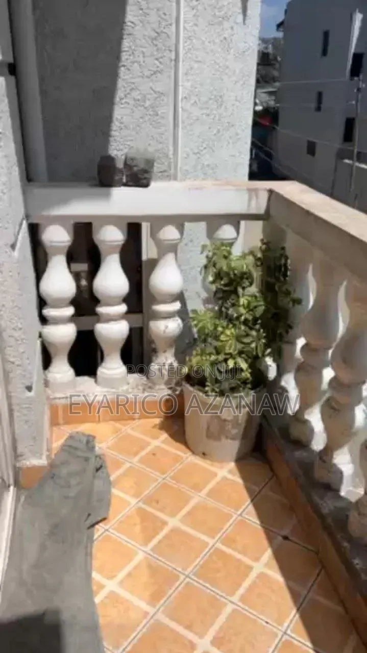 Studio Apartment in ስቱዲዮ ቤት ኪራይ ሰሚት72, Bole for rent