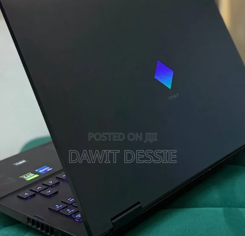New Laptop HP Omen 17 16GB Intel Core i7 SSD 1T
