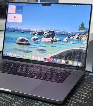 New Laptop Apple MacBook Pro 2021 M1 32GB Apple M1 Pro SSD 512GB