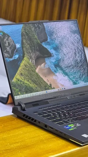 New Laptop Asus ROG Strix G15 16GB Intel Core i7 SSD 1T