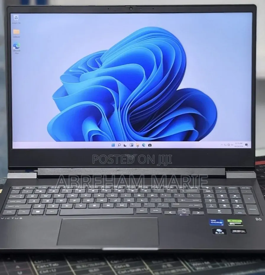 New Laptop HP Victus 16 16GB Intel Core i7 SSD 1T