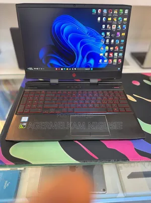 New Laptop HP OmniStudio X All-in-One 16GB Intel Core i5 SSD 512GB