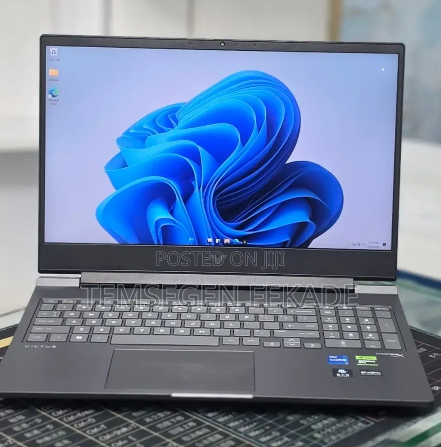 New Laptop HP Victus 16 16GB Intel Core i7 SSD 1T
