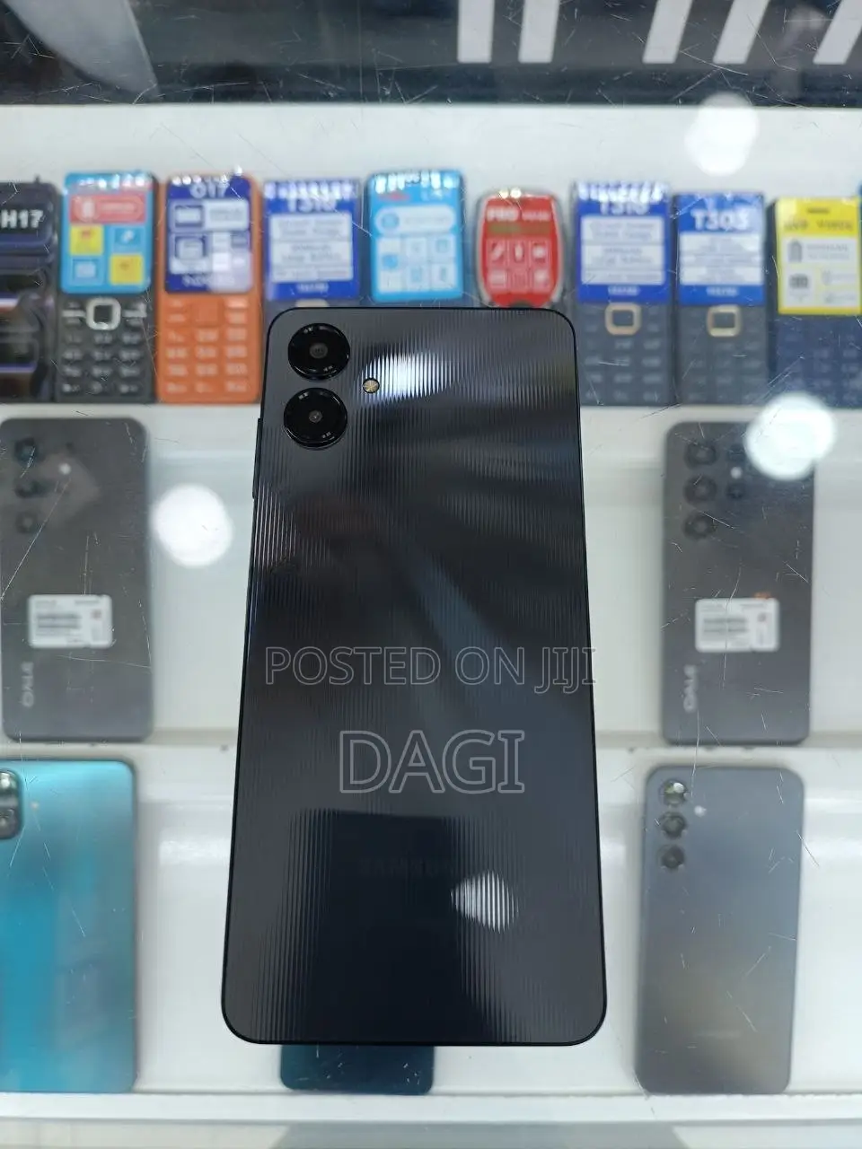 New Samsung Galaxy A06 64 GB Black