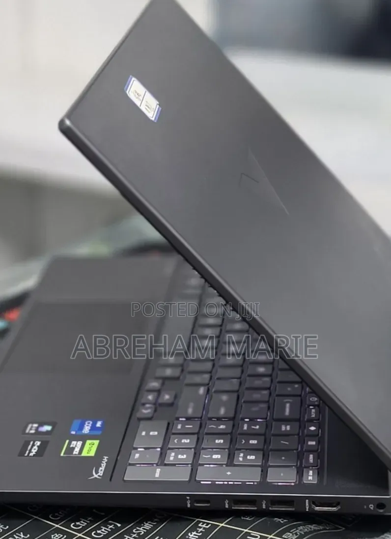 New Laptop HP Victus 16 16GB Intel Core i7 SSD 1T