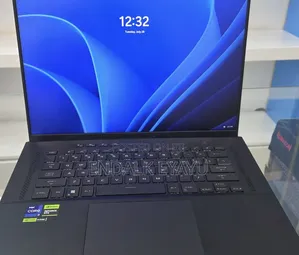 New Laptop Asus ROG Zephyrus G15 16GB Intel Core i9 SSD 1T