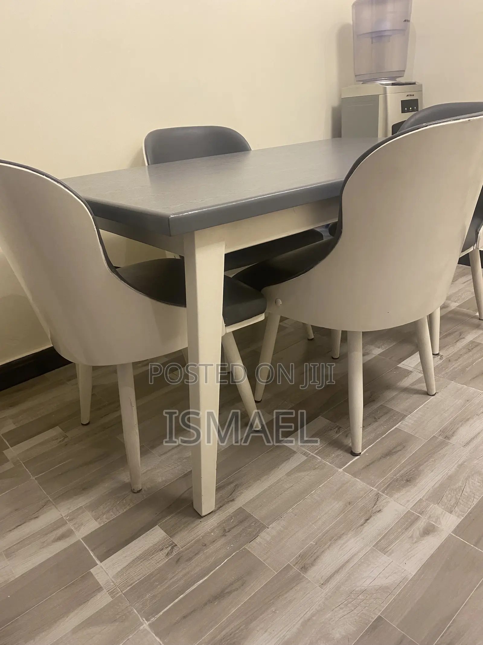 Modern Dining Table Set