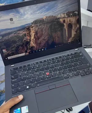 New Laptop Lenovo ThinkPad T14s Gen 1 16GB Intel Core i5 SSD 512GB