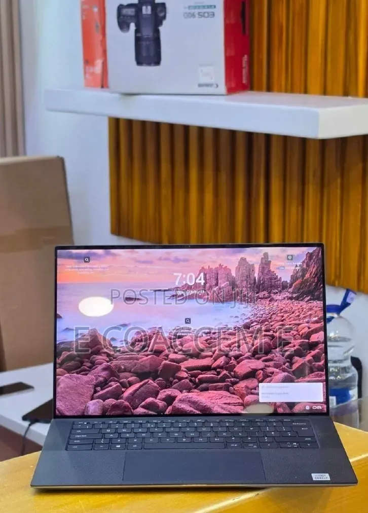 New Laptop Dell Precision 5550 16GB Intel Core i7 SSD 512GB