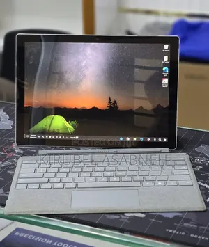 New Laptop Microsoft Surface Pro 7+ 16GB Intel Core i5 SSD 256GB
