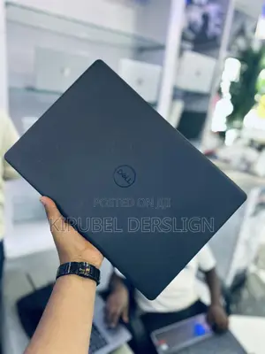 Laptop Dell Vostro 15 3500 8GB Intel Core i5 HDD 1T