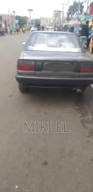 Toyota Corolla II 1.3 FWD 1991 Gray