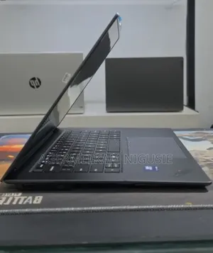 New Laptop Lenovo ThinkPad X1 Carbon 16GB Intel Core Ultra 7 SSD 1T