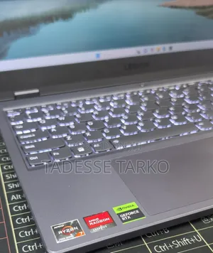 New Laptop Lenovo Legion 5 16GB AMD Ryzen 7 SSD 512GB
