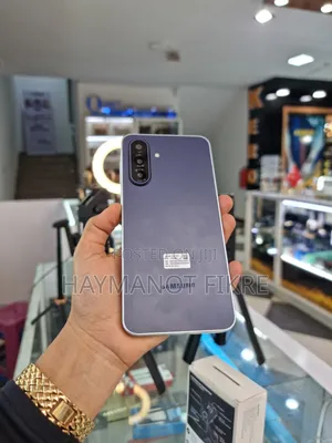 New Samsung Galaxy M17 5G 128 GB