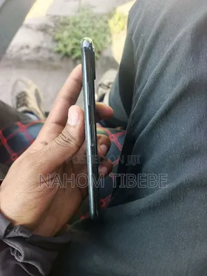 Apple iPhone X 64 GB Black