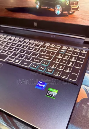 New Laptop Acer Predator Helios 300 16GB Intel Core i7 SSD 512GB
