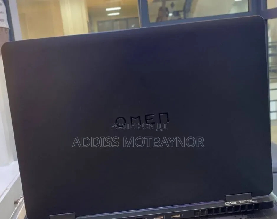 New Laptop Asus ROG Strix G16 G614 16GB Intel Core i7 SSD 1T