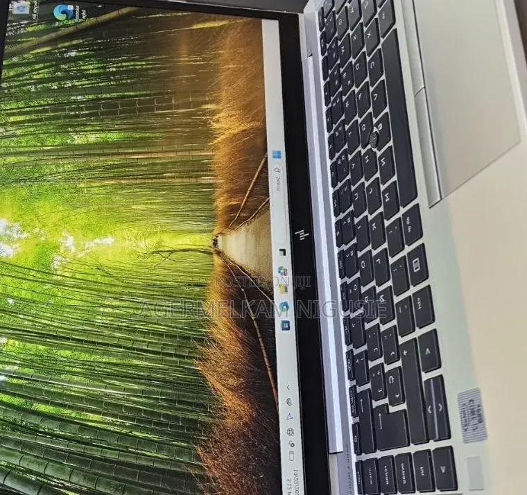New Laptop HP EliteBook 840 G7 16GB Intel Core i7 SSD 512GB