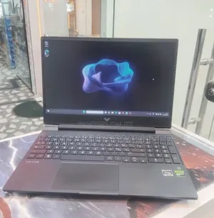 New Laptop HP Victus 16 16GB AMD Ryzen 5 SSD 512GB