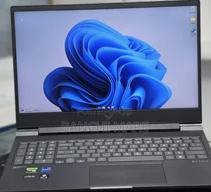 New Laptop HP Victus 16 16GB Intel Core i7 SSD 1T
