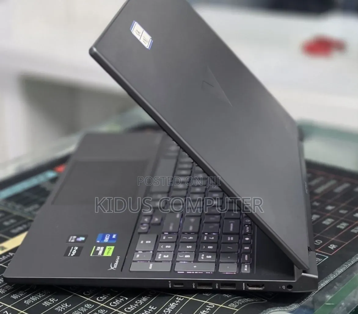 New Laptop HP Victus 15 16GB Intel Core i7 SSD 1T