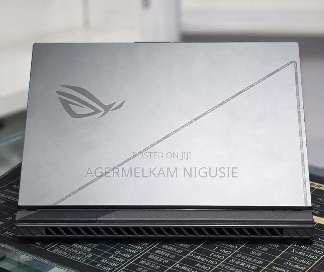 New Laptop Asus ROG Strix G16 G614 16GB Intel Core i5 SSD 512GB
