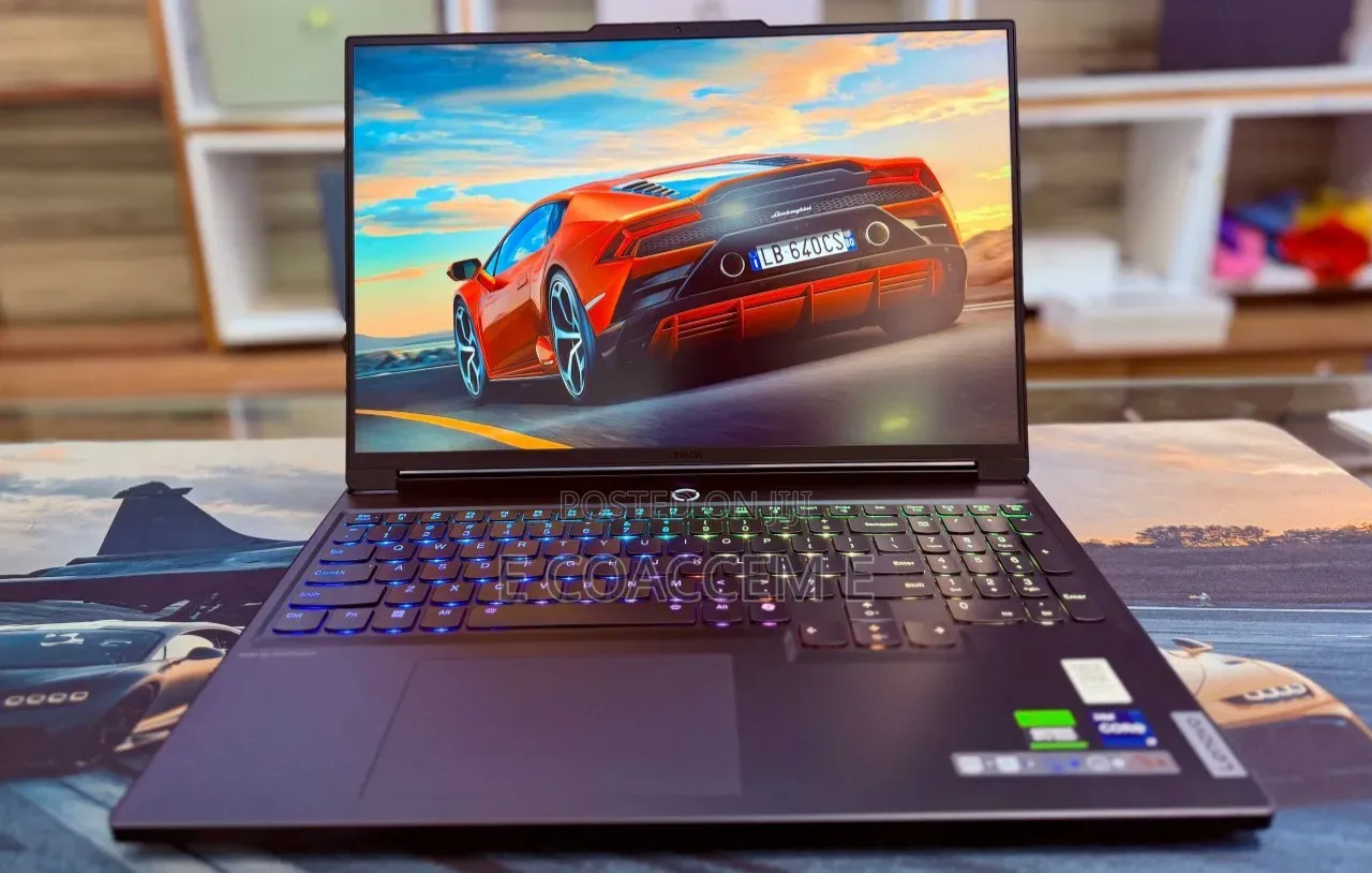 New Laptop Lenovo Legion Pro 7 16GB Intel Core i9 SSD 1T