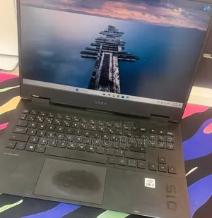 New Laptop HP Omen 17 16GB Intel Core i7 SSD 1T