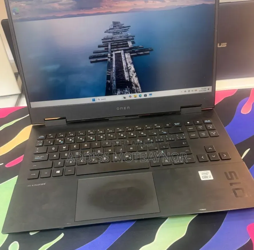 New Laptop HP Omen 17 16GB Intel Core i7 SSD 1T
