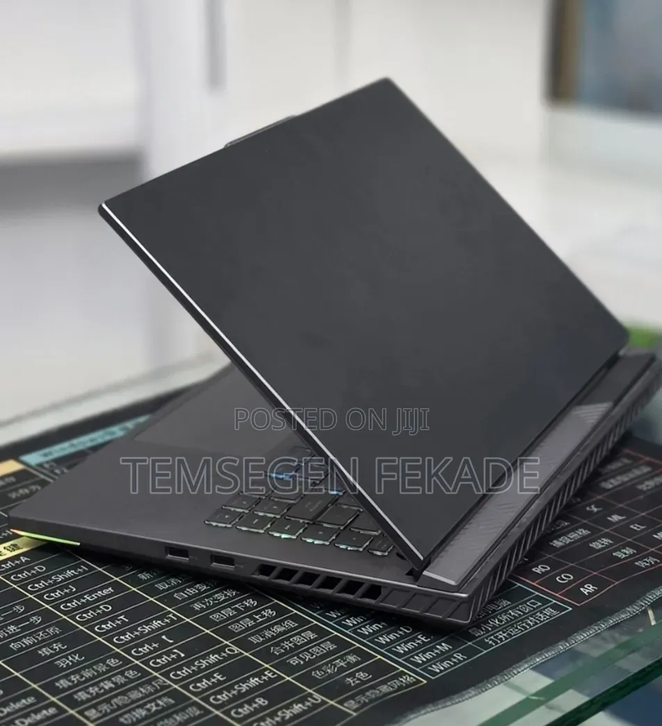 New Laptop Asus ROG Strix G16 G614 16GB Intel Core i5 SSD 512GB