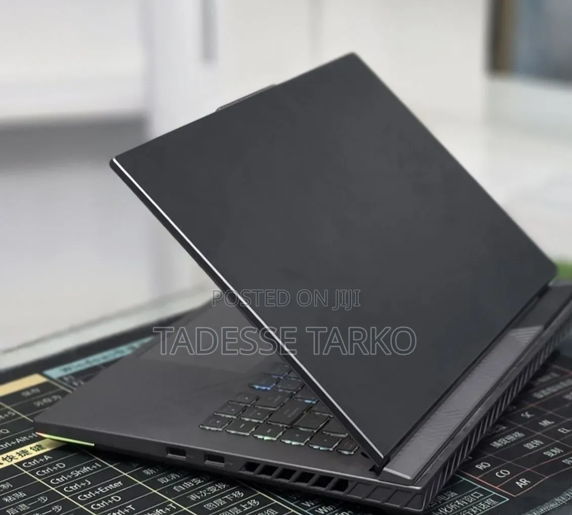 New Laptop Asus ROG Strix G16 G614 16GB Intel Core i5 SSD 512GB