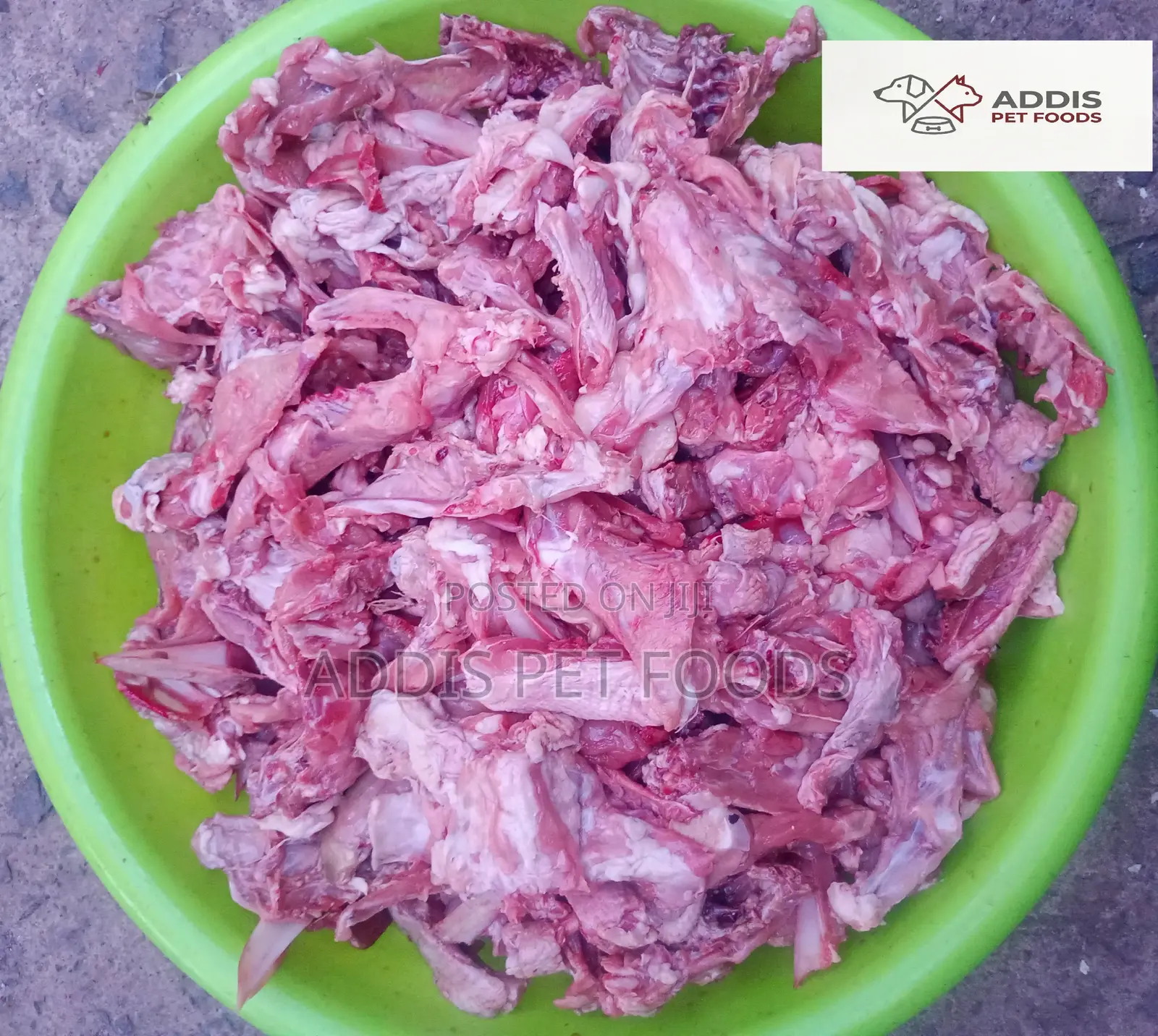 Dog Food / የውሻ ምግብ / Cat Food / የድመት ምግብ Raw Chicken Bone / የዶሮ አጥንት
