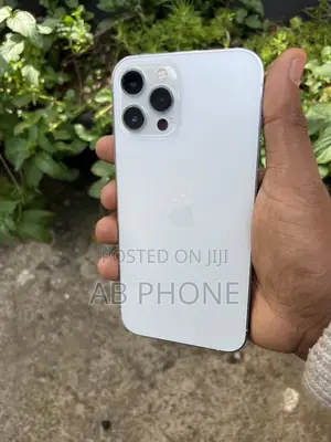 New Apple iPhone 12 Pro Max 128 GB White
