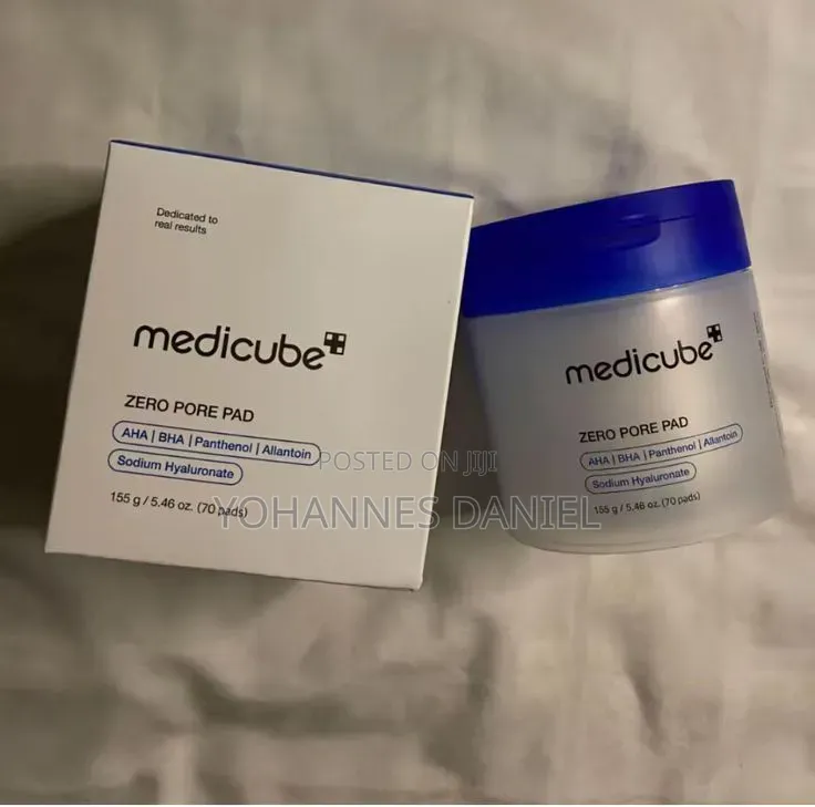 Medicube Zero Pore Pad – AHA BHA Exfoliating Toner Pads