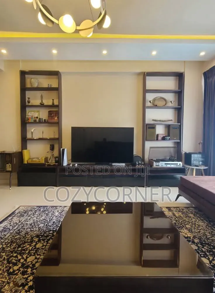Simplified TV Stand With Functionality & Durability. ቲቪ ስታንድ