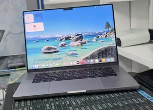 New Laptop Apple MacBook Pro 2021 M1 32GB Apple M1 Pro SSD 1T