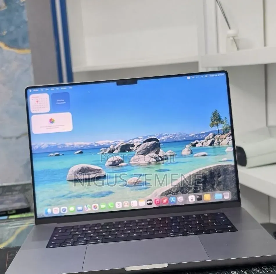 New Laptop Apple MacBook Pro 2021 M1 32GB Apple M1 Pro SSD 1T