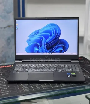 New Laptop HP Victus 16 16GB Intel Core i7 SSD 1T