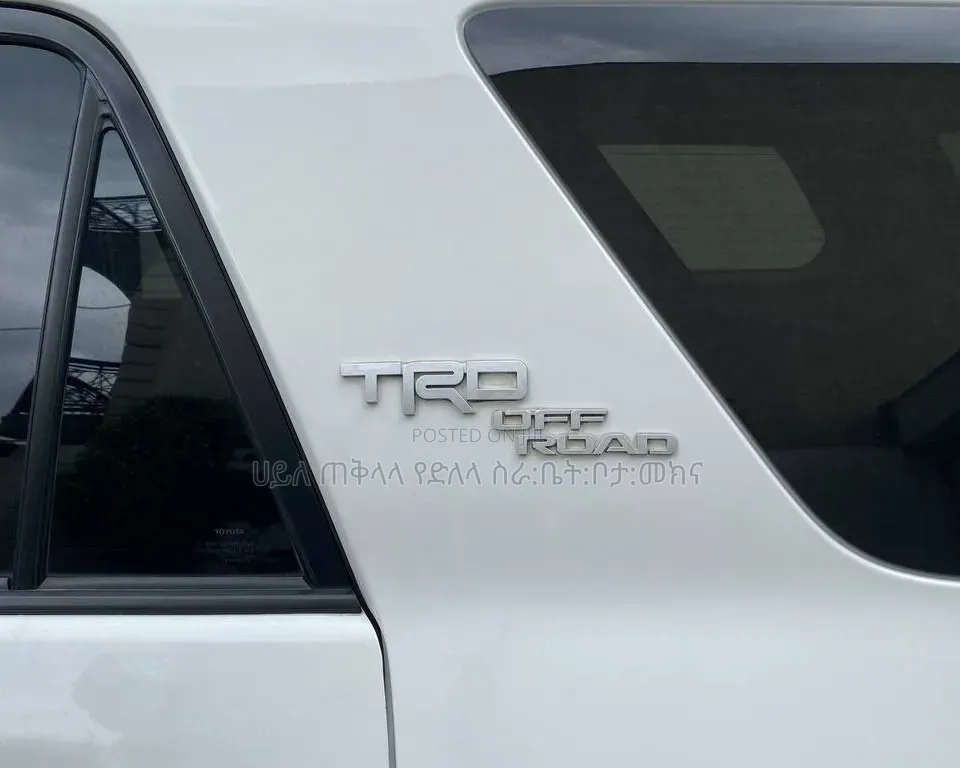 Toyota 4-Runner 2019 White