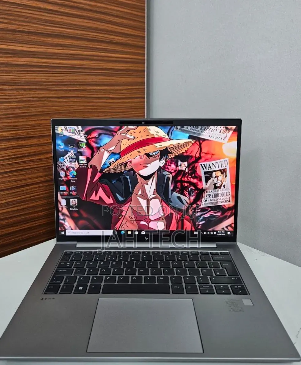 New Laptop HP ZBook Firefly 14 G10 16GB Intel Core i7 SSD 512GB