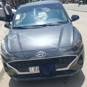 Hyundai I10 2023 Maroon