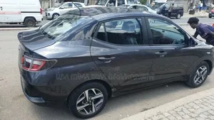 Hyundai I10 2023 Maroon