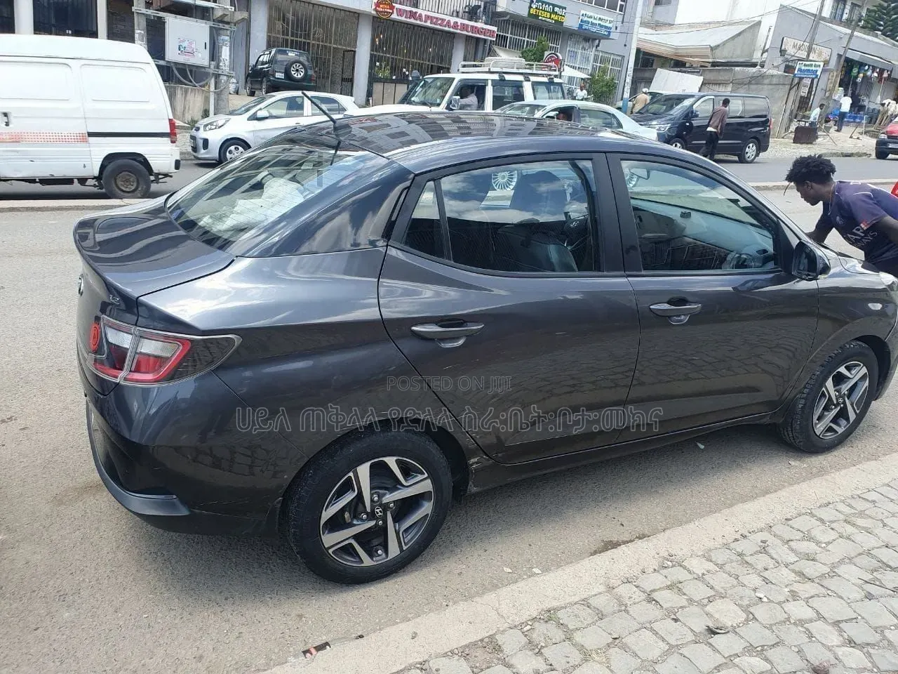 Hyundai I10 2023 Maroon