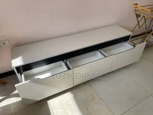 Laminated 1.50 Meters TV Stand With Fresh Looks. ቲቪ ስታንድ