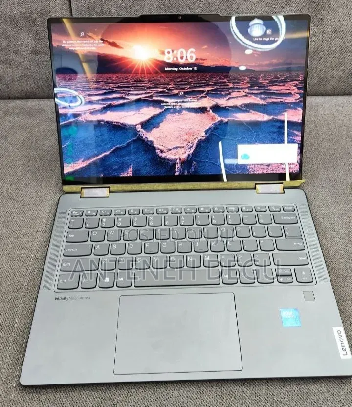 New Laptop Lenovo Yoga Slim 7 16GB Intel Core Ultra 7 SSD 512GB