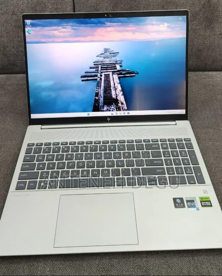 New Laptop HP Pavilion 15 16GB Intel Core i7 SSD 1T