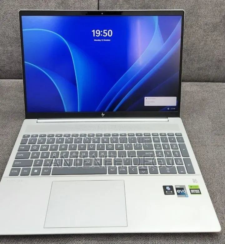 New Laptop HP Pavilion 15 16GB Intel Core i7 SSD 1T