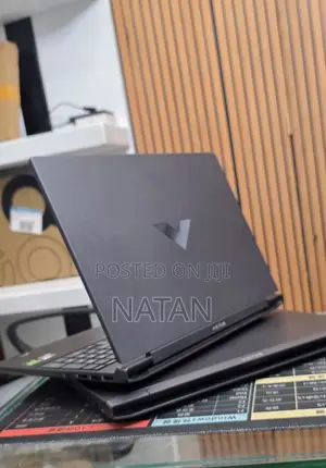 New Laptop HP Victus 16 16GB AMD Ryzen 7 SSD 512GB